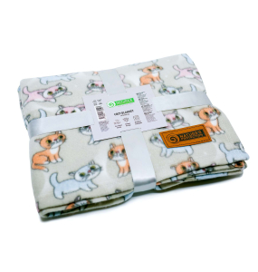 blanket, with kittens