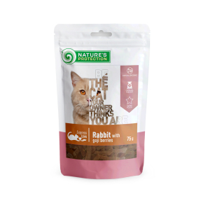 snack for cats with rabbit and goji berries