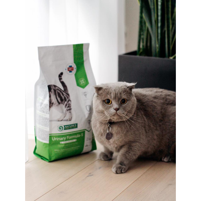dry dietetic food for adult cats with poultry - 8