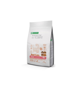 dry grain free pet food with herring for adult all breed cats with red coat