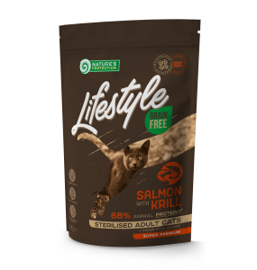 dry grain free food for adult cats with salmon and krill after sterilisation